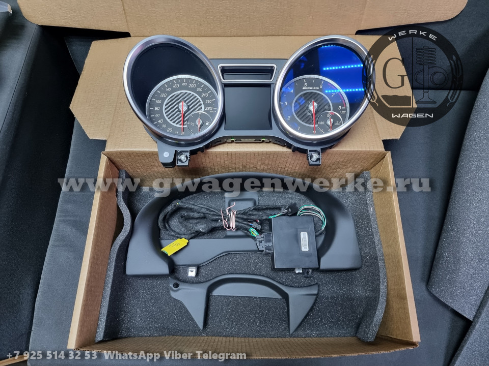 Щиток приборов AMG