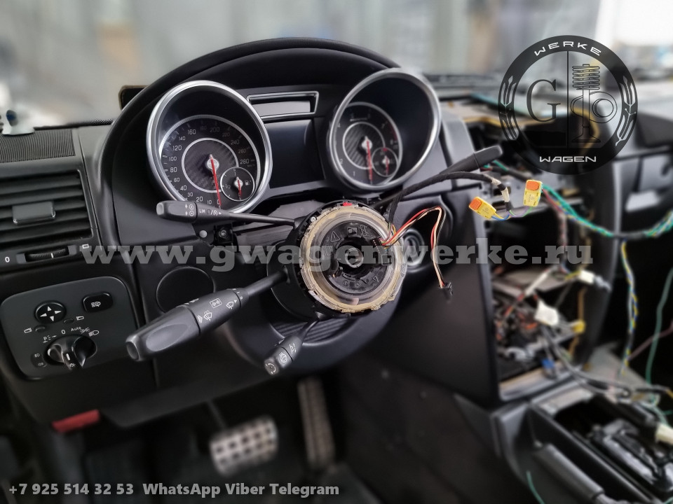 Щиток приборов AMG