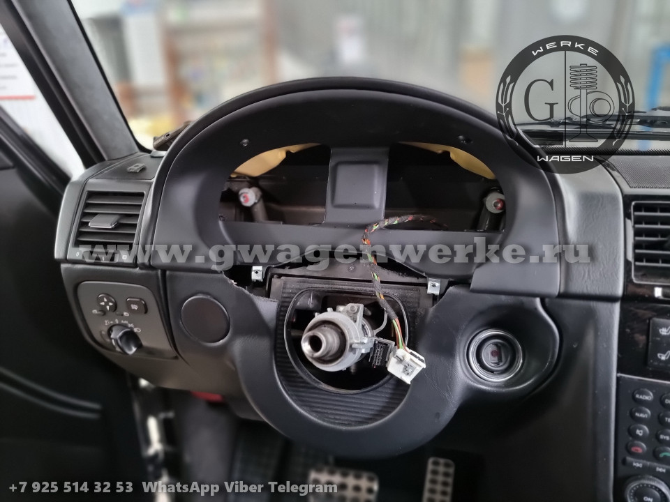 Щиток приборов AMG